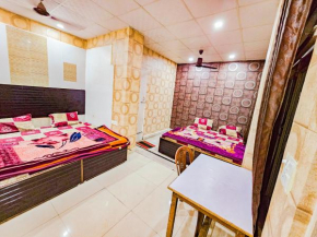 Hotel Ashish